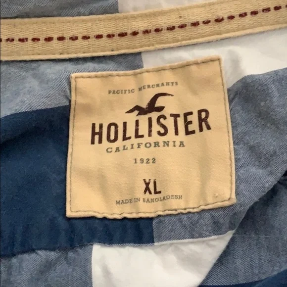 LONG sleeve button down Hollister shirt - Picture 4 of 4